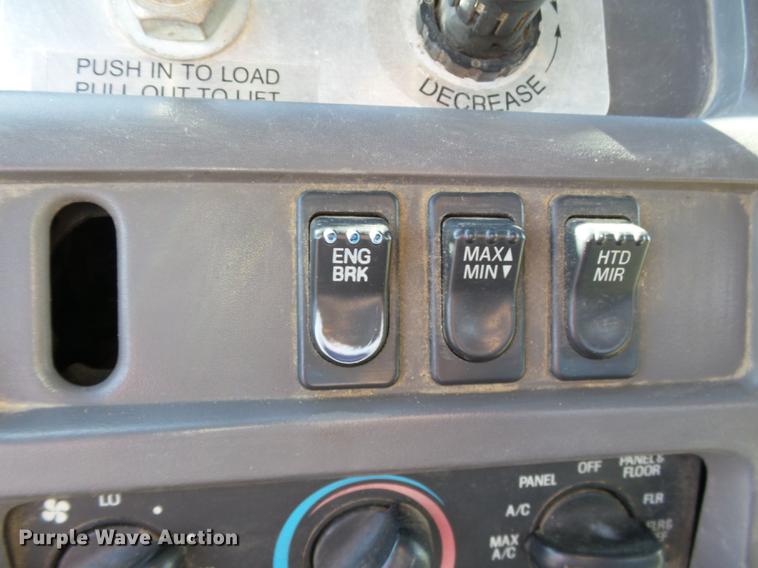 image for item DD2471 2000 Sterling LT9500 crane truck