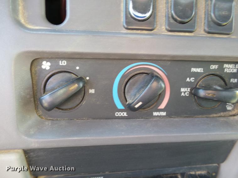 image for item DD2471 2000 Sterling LT9500 crane truck