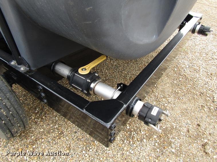 image for item DD4351 Tank trailer