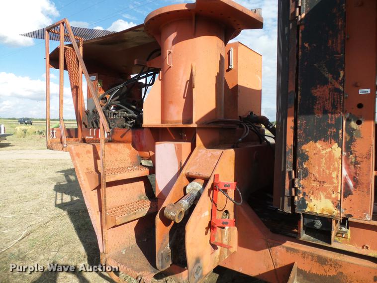 image for item DD5932 1996 Morbark 1300 tub grinder