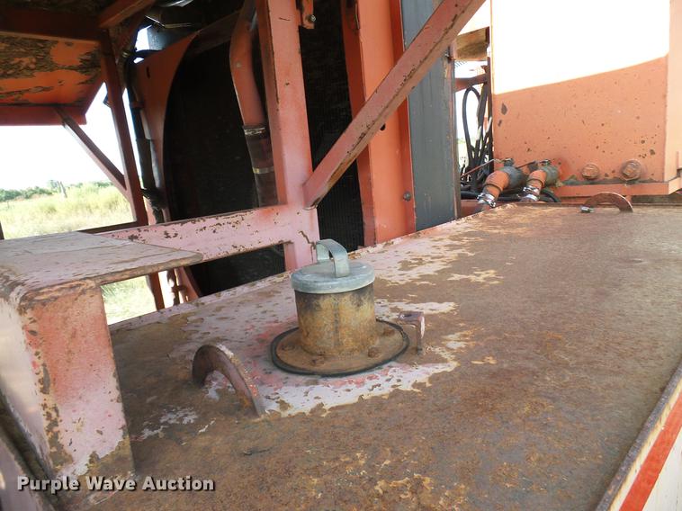 image for item DD5932 1996 Morbark 1300 tub grinder