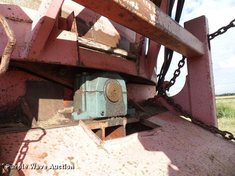 image for item DD5932 1996 Morbark 1300 tub grinder