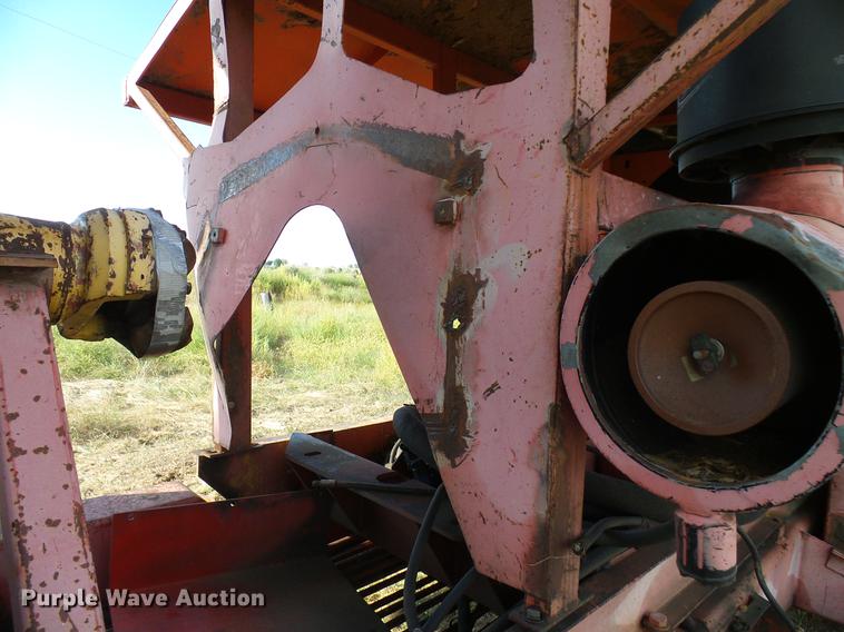 image for item DD5932 1996 Morbark 1300 tub grinder