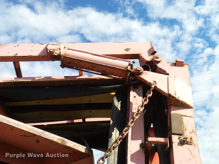 image for item DD5932 1996 Morbark 1300 tub grinder