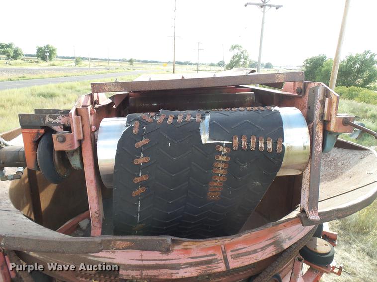 image for item DD5932 1996 Morbark 1300 tub grinder