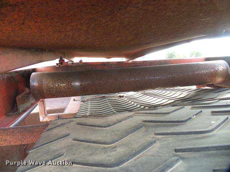 image for item DD5932 1996 Morbark 1300 tub grinder