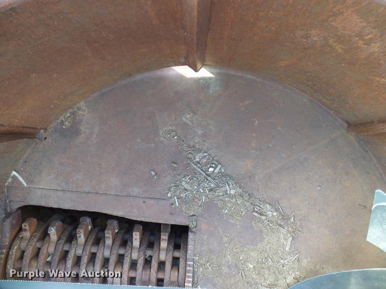 image for item DD5932 1996 Morbark 1300 tub grinder