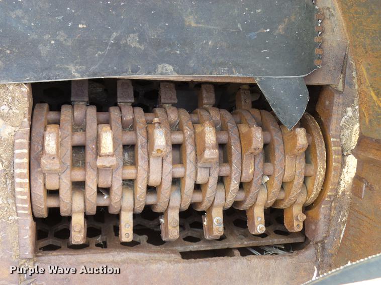 image for item DD5932 1996 Morbark 1300 tub grinder