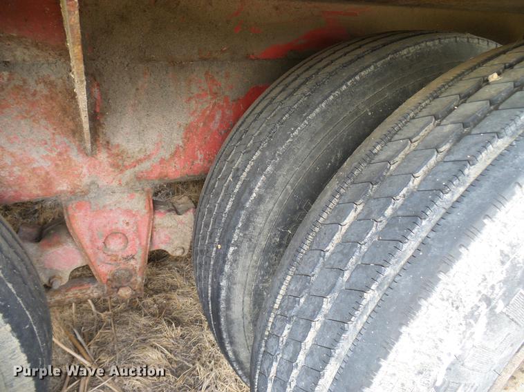 image for item DD5932 1996 Morbark 1300 tub grinder