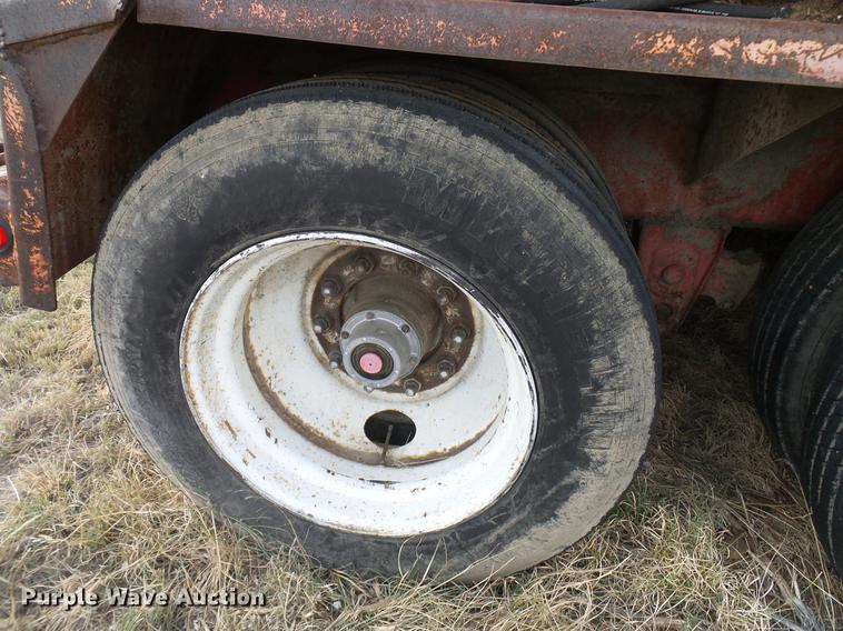 image for item DD5932 1996 Morbark 1300 tub grinder