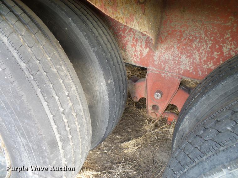 image for item DD5932 1996 Morbark 1300 tub grinder