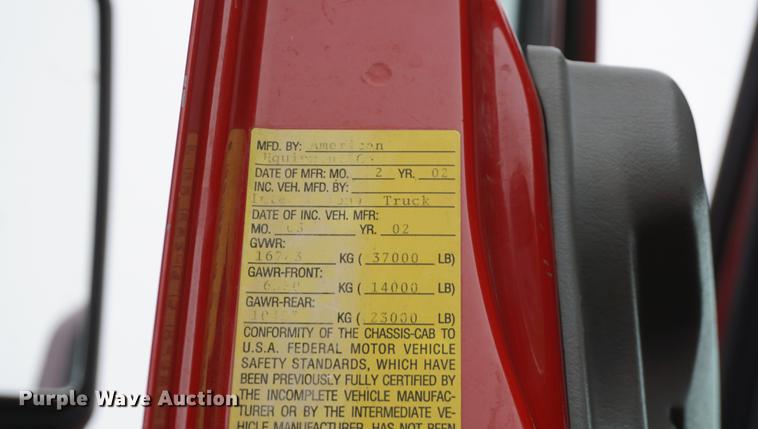 image for item DD6605 2003 International 7400 dump truck