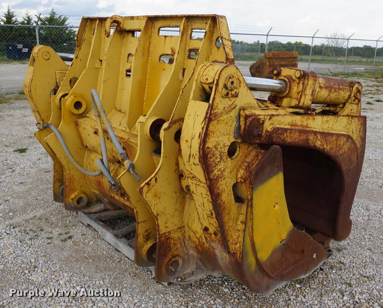 image for item DD6630 Caterpillar grapple bucket