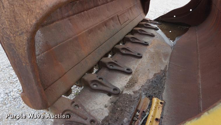 image for item DD6630 Caterpillar grapple bucket