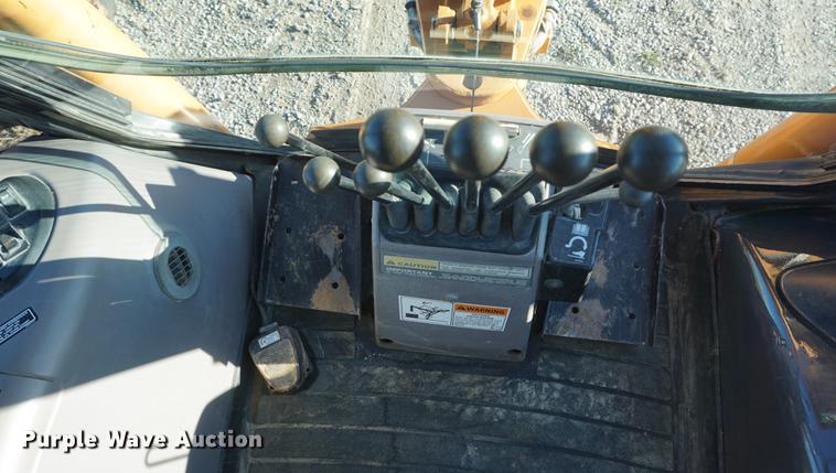 image for item DD6639 2001 Case 580 Super M backhoe