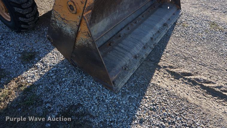 image for item DD6639 2001 Case 580 Super M backhoe