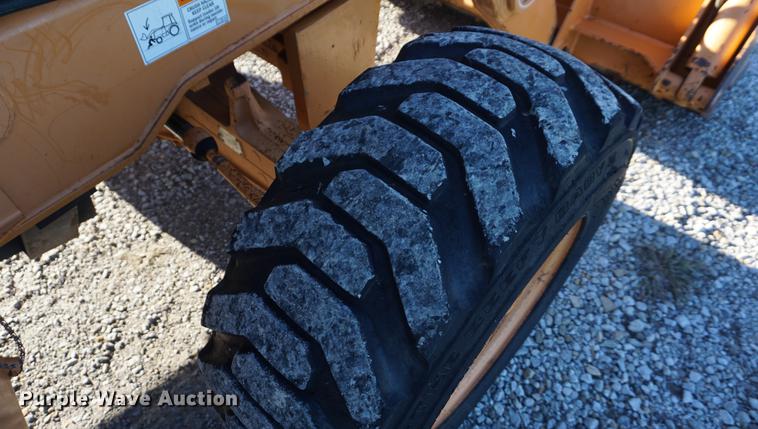 image for item DD6639 2001 Case 580 Super M backhoe