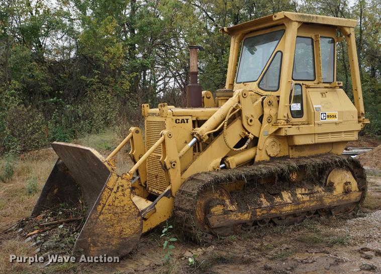 image for item DD6643 1974 Caterpillar 955L track loader