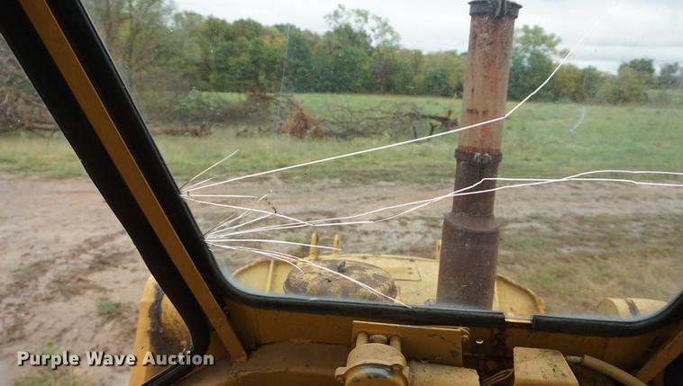 image for item DD6643 1974 Caterpillar 955L track loader