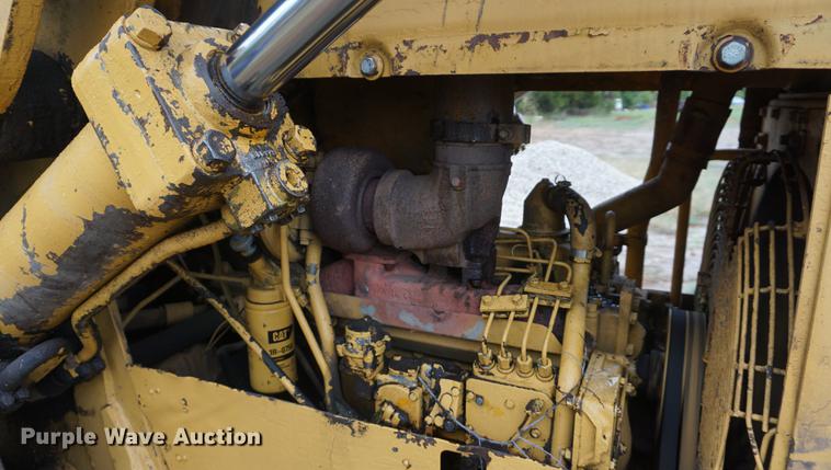 image for item DD6643 1974 Caterpillar 955L track loader