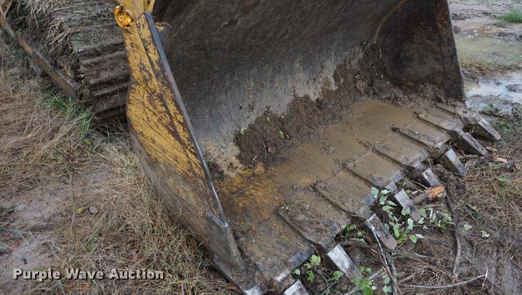 image for item DD6643 1974 Caterpillar 955L track loader