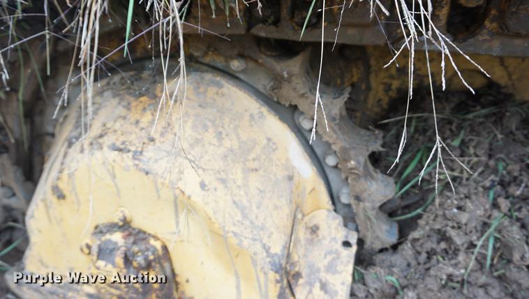 image for item DD6643 1974 Caterpillar 955L track loader