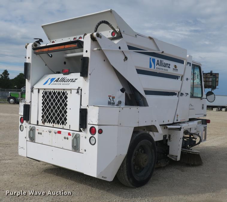 image for item DE3830 2009 Allianz MX450 street sweeper