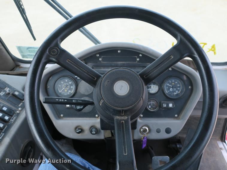 image for item DE3830 2009 Allianz MX450 street sweeper