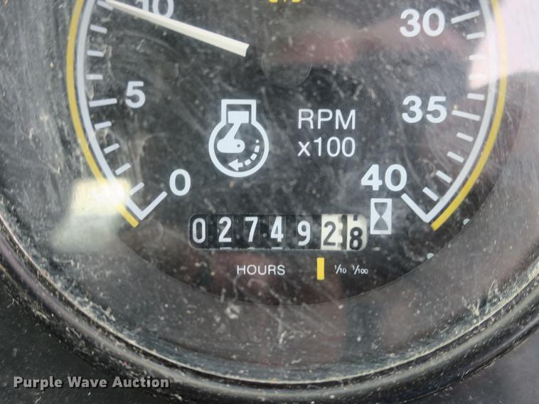 image for item DE3830 2009 Allianz MX450 street sweeper