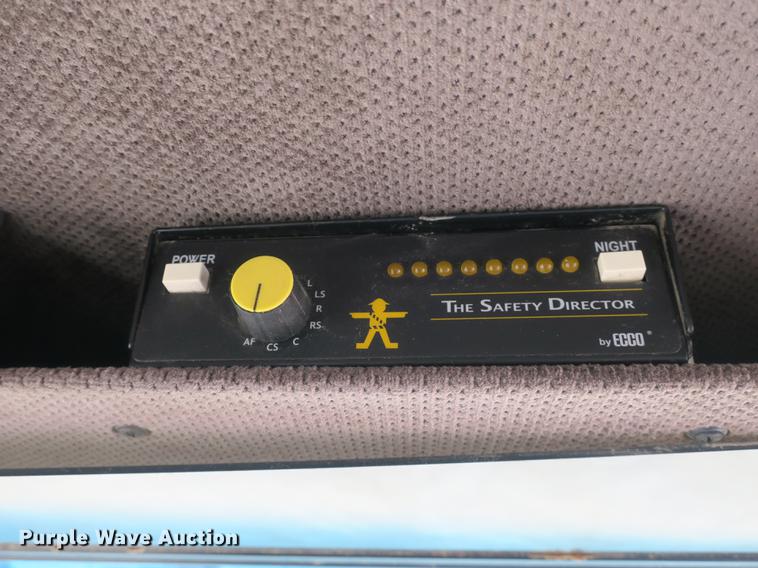 image for item DE3830 2009 Allianz MX450 street sweeper