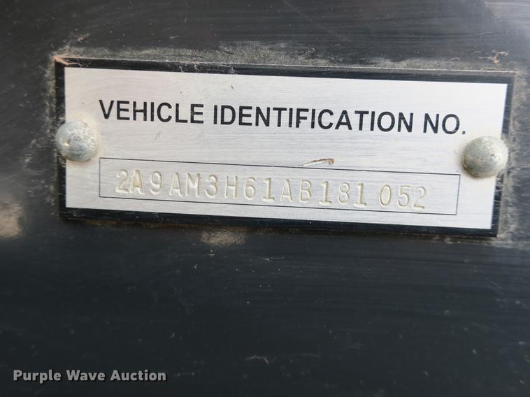 image for item DE3830 2009 Allianz MX450 street sweeper