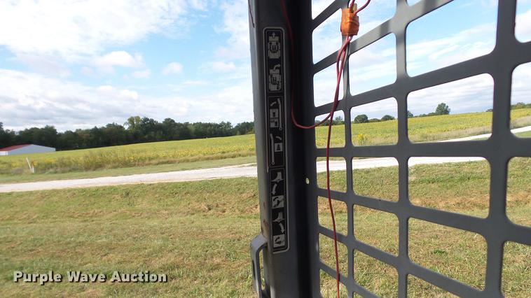 image for item DE4857 1999 Scat Trak 1300D skid steer