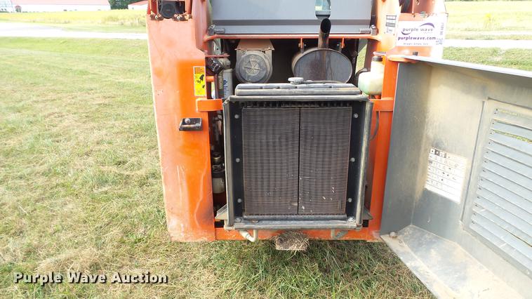 image for item DE4857 1999 Scat Trak 1300D skid steer