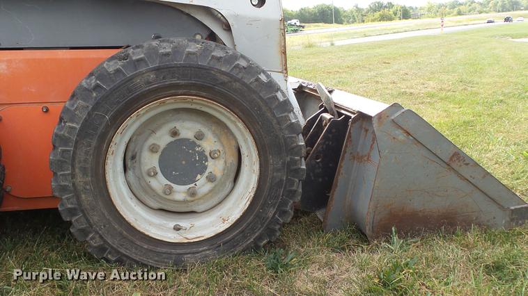 image for item DE4857 1999 Scat Trak 1300D skid steer