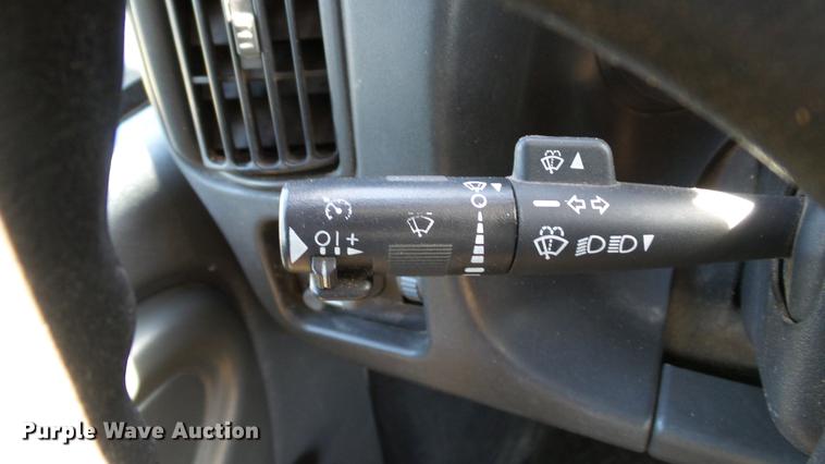 image for item DE4888 2008 GMC C8500 dump truck