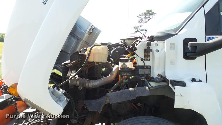 image for item DE4888 2008 GMC C8500 dump truck