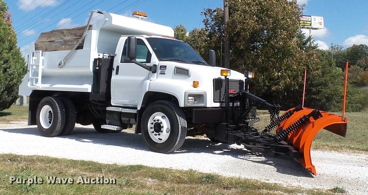 image for item DE4892 2008 GMC C8500 dump truck