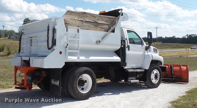 image for item DE4892 2008 GMC C8500 dump truck