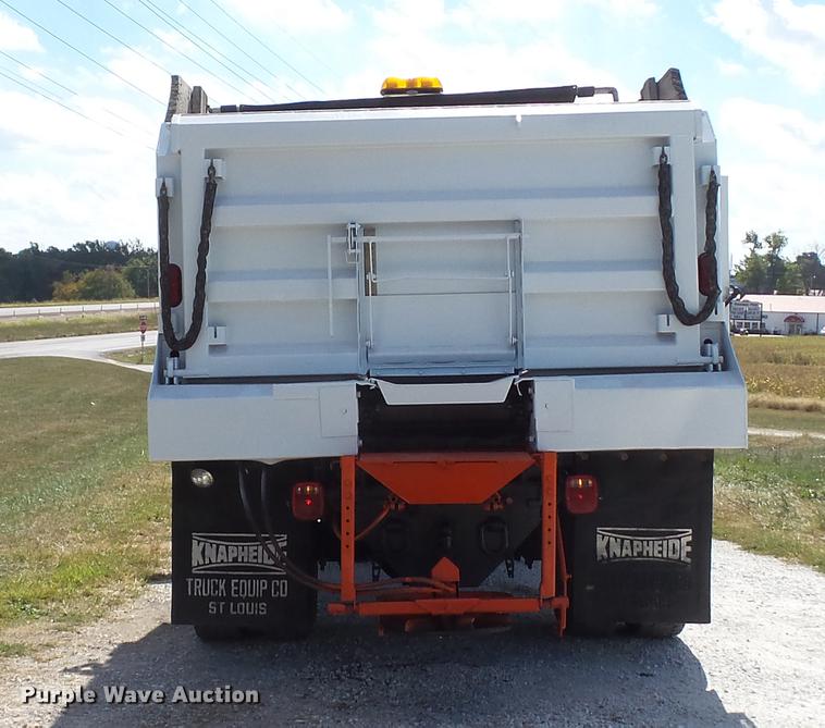 image for item DE4892 2008 GMC C8500 dump truck
