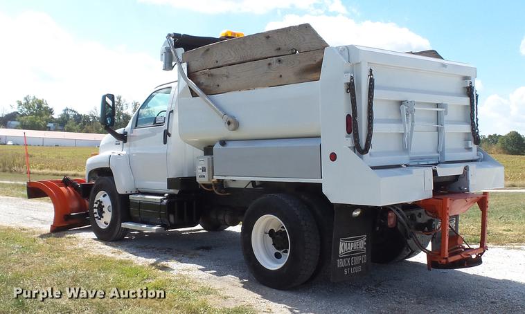 image for item DE4892 2008 GMC C8500 dump truck