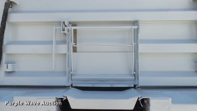 image for item DE4892 2008 GMC C8500 dump truck