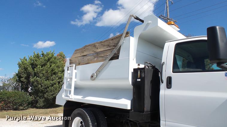 image for item DE4892 2008 GMC C8500 dump truck