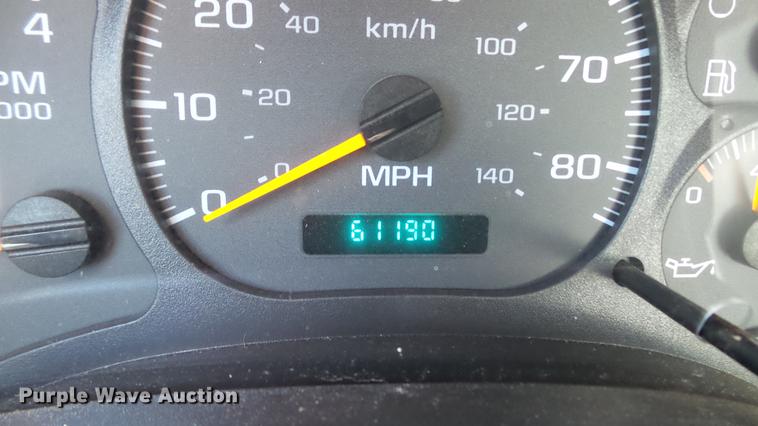 image for item DE4892 2008 GMC C8500 dump truck