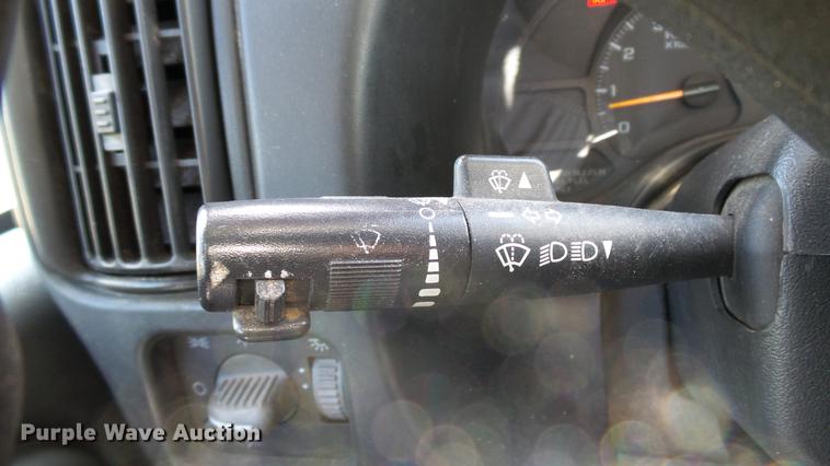 image for item DE4892 2008 GMC C8500 dump truck