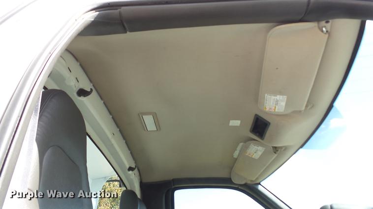 image for item DE4892 2008 GMC C8500 dump truck