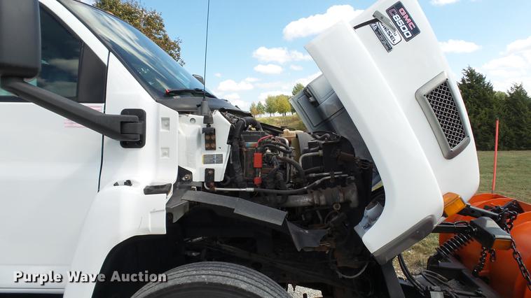 image for item DE4892 2008 GMC C8500 dump truck