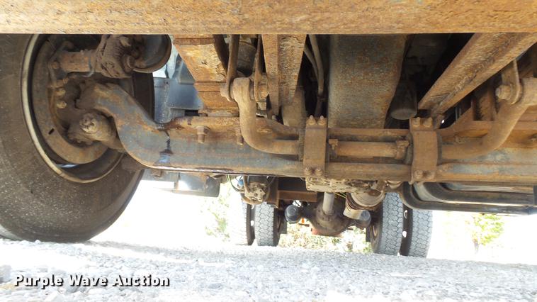 image for item DE4892 2008 GMC C8500 dump truck