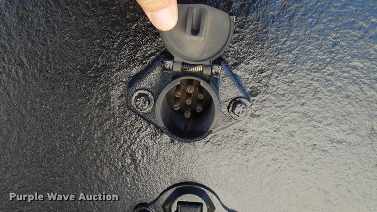 image for item DE4935 2008 Chevrolet C8500 dump truck