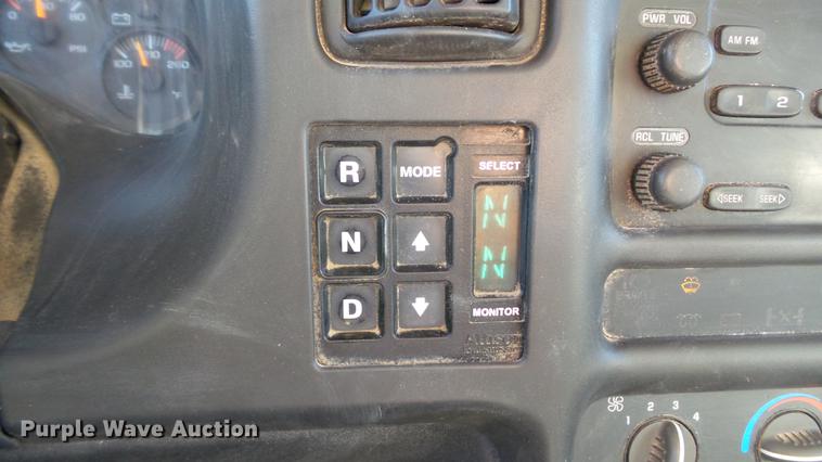 image for item DE4935 2008 Chevrolet C8500 dump truck