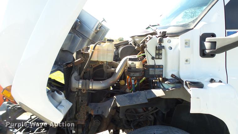 image for item DE4935 2008 Chevrolet C8500 dump truck